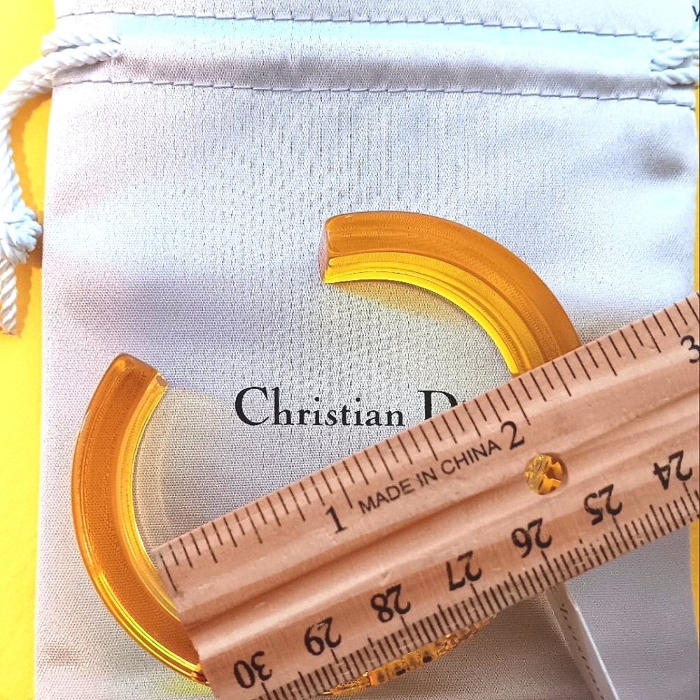 💛 Christian Dior Yellow Acrylic Cuff Bracelet w/Pink Rhinestones NWT! - Picture 5 of 15